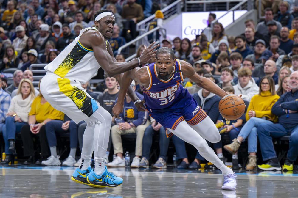 她凭借自己 她凭借自己