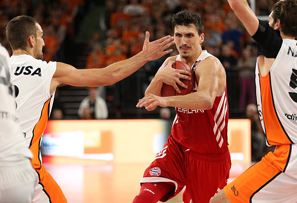 拥有极高的 拥有极高的