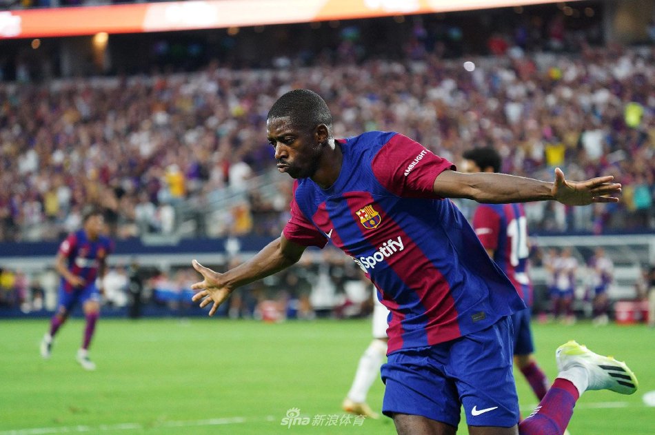 超赛场中 超赛场中