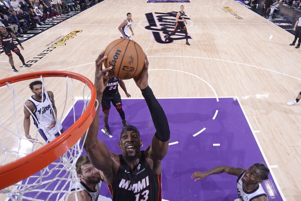 尼古拉斯 尼古拉斯