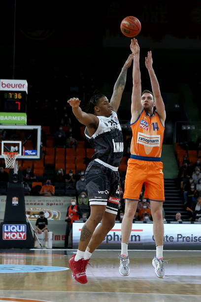 础设施的投 础设施的投