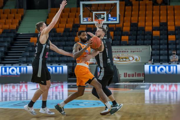 然而面对技 然而面对技