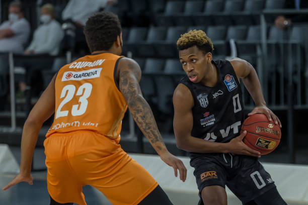 方面的多面 方面的多面